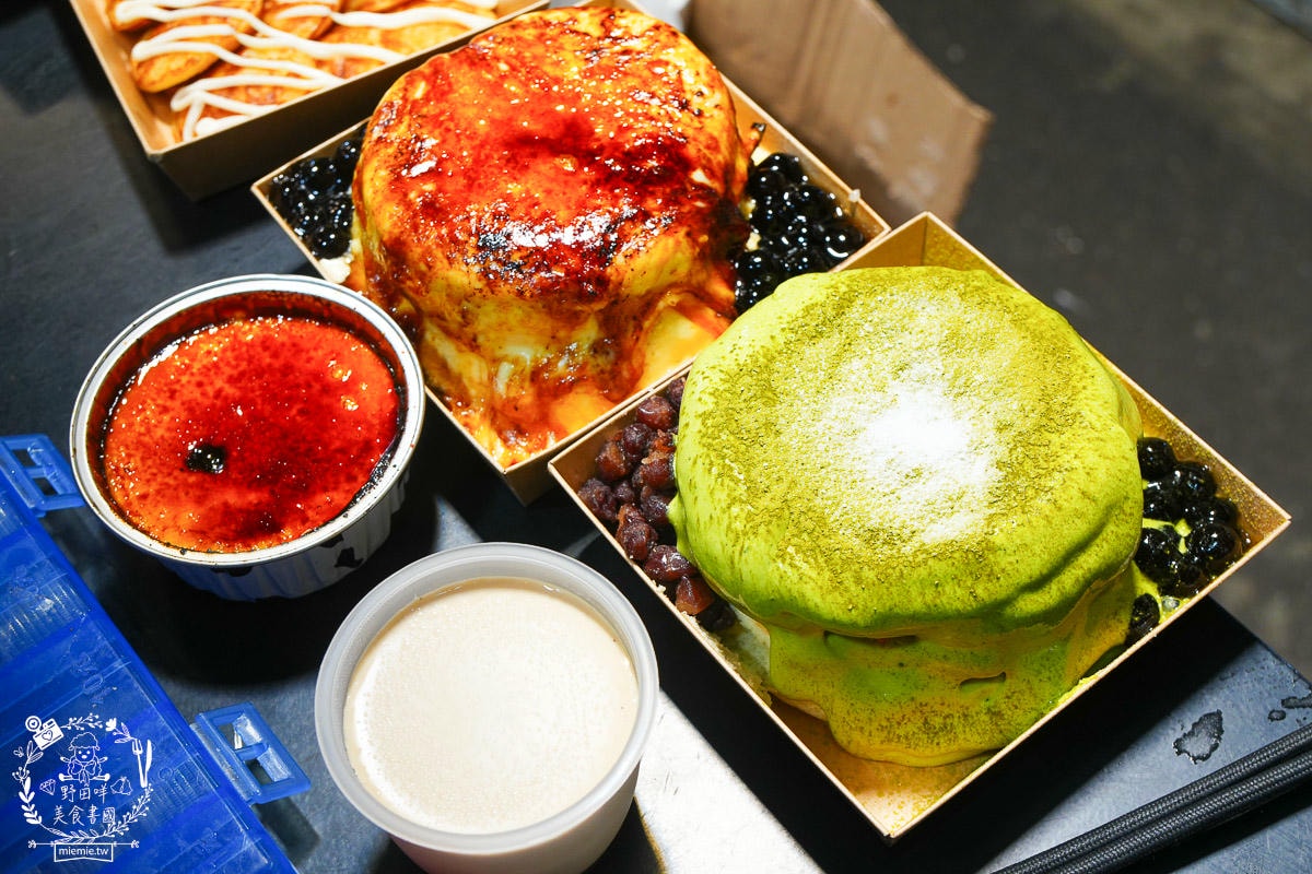 青年夜市美食推薦[蕾隊友舒芙蕾]超多人排隊的夜市美食！炙燒焦糖卡士達口味必推！