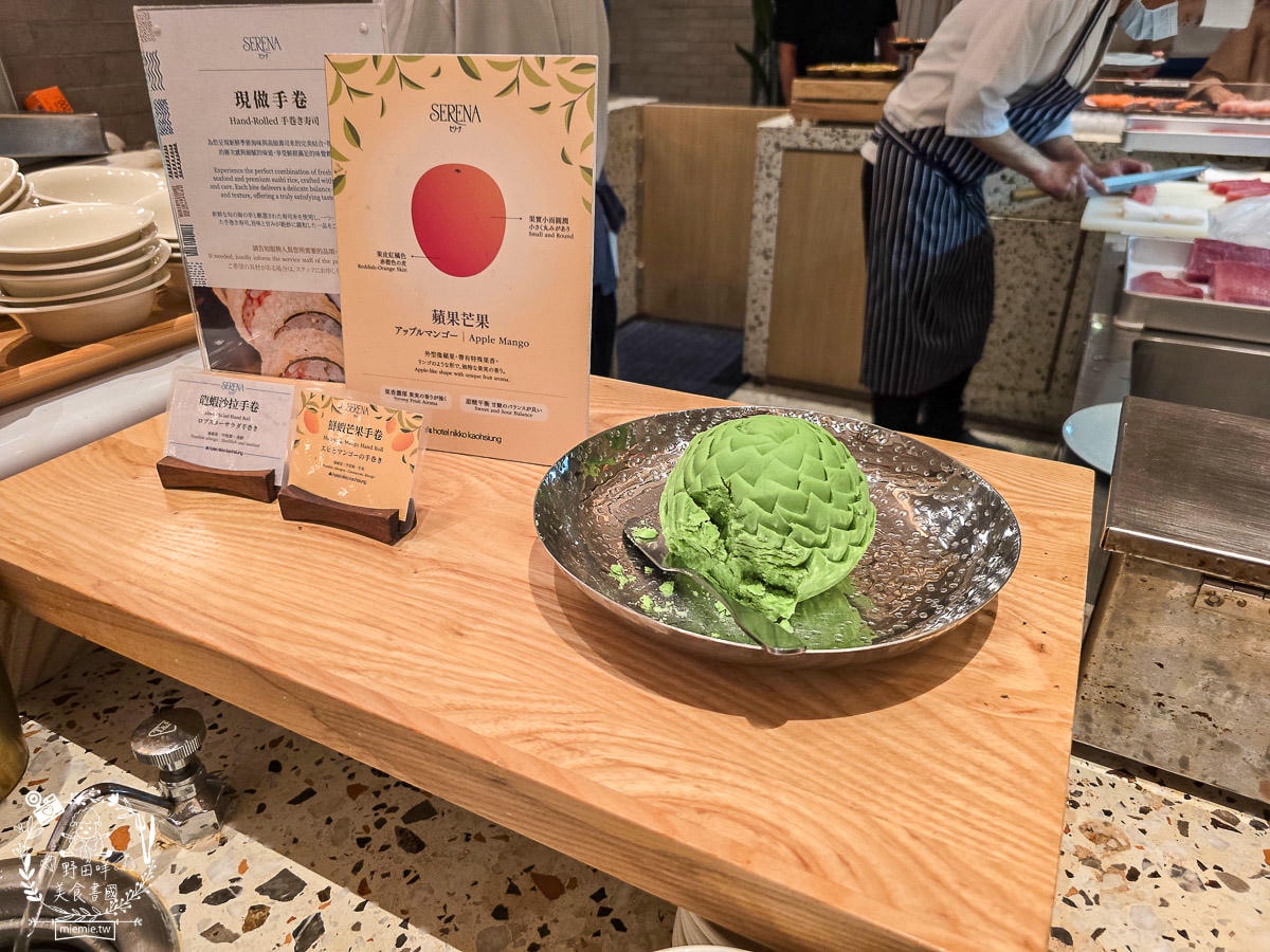 高雄日航酒店SERENA全日餐廳自助吃到飽|超強海鮮區跟牛排、肋排！生魚片也相當厚實新鮮！