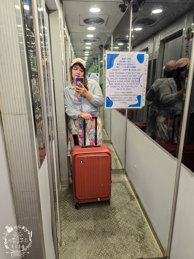 SWISS STYLE BERMAS TOP 2.0升級版上掀前開式煞車行李箱|超耐用又好拉拖得上掀式行李箱推薦！