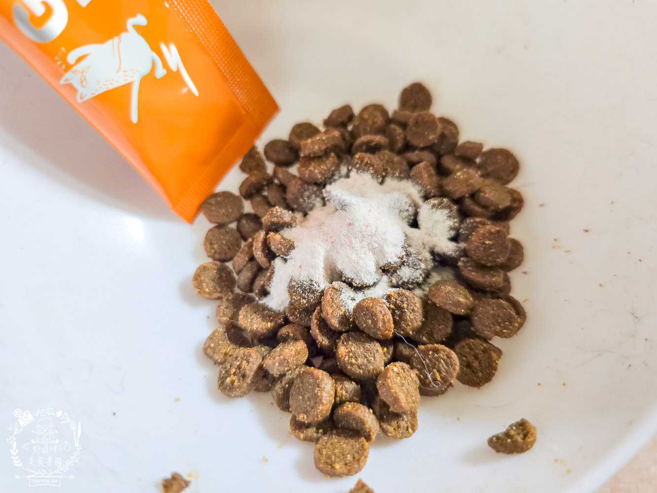 貓免疫力保健粉推薦|喵趣貓營養品開箱實測,陪主子維持健康活力的日常守護力! - 第16張圖 貓免疫力保健粉推薦|喵趣貓營養品開箱實測,陪主子維持健康活力的日常守護力!