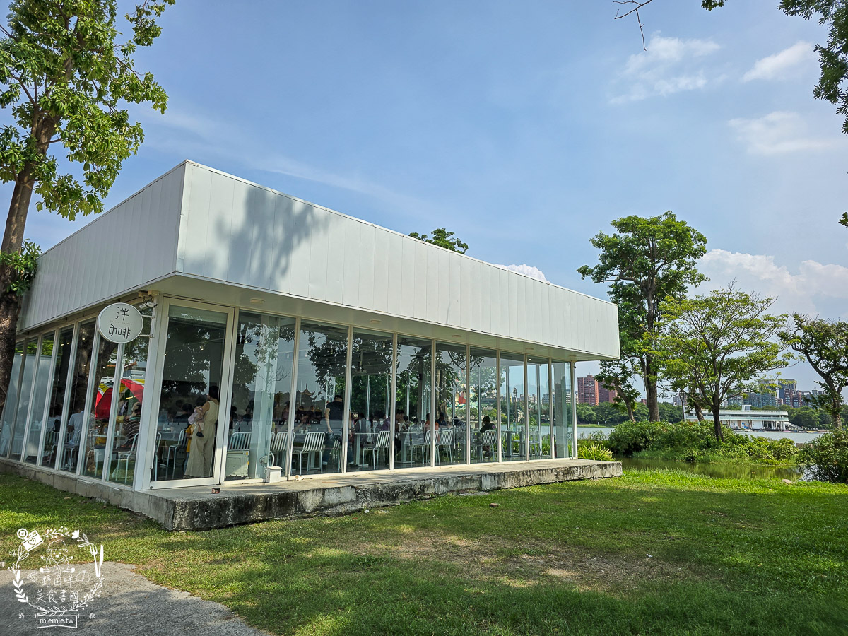 泮咖啡PAMMA COFFEE|高雄蓮池潭絕美玻璃屋咖啡廳！環湖景色賞心悅目超好拍照打卡！