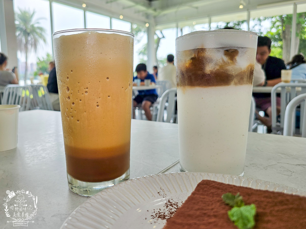 泮咖啡PAMMA COFFEE|高雄蓮池潭絕美玻璃屋咖啡廳！環湖景色賞心悅目超好拍照打卡！