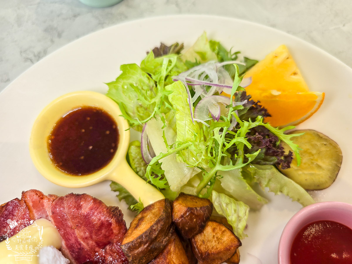 泮咖啡PAMMA COFFEE|高雄蓮池潭絕美玻璃屋咖啡廳！環湖景色賞心悅目超好拍照打卡！