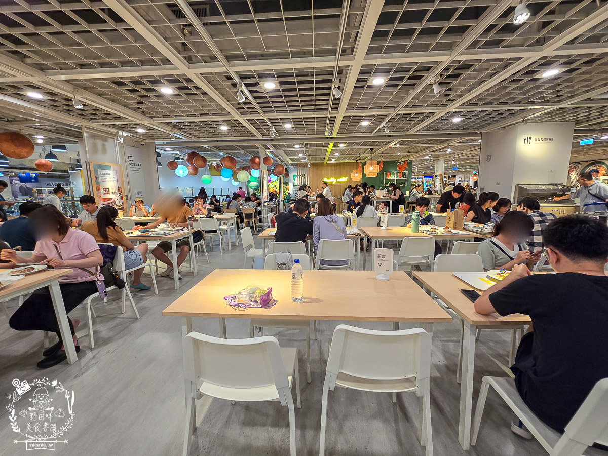 高雄[IKEA瑞典餐廳]每逢假日便大排長龍的瑞典美食！人氣肉完美味必點～IKEA餐廳美食推薦