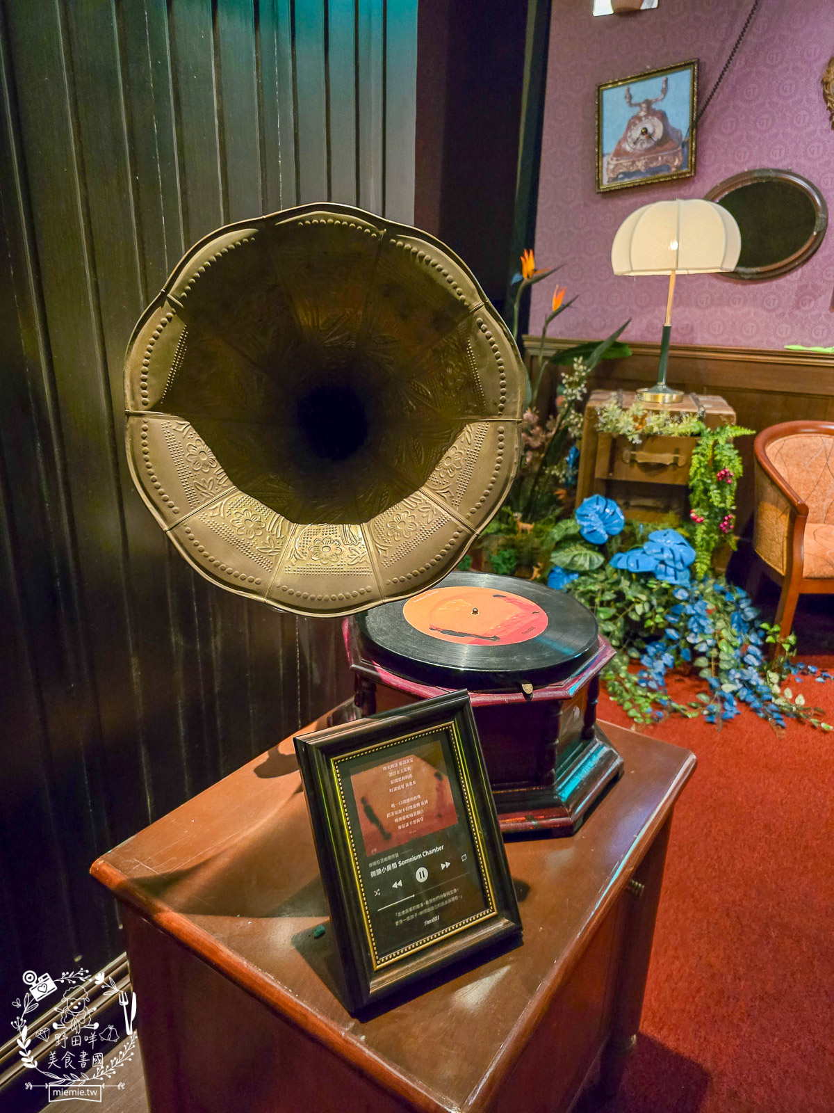 微醺大飯店高雄場落在70年歷史的四層樓老建築開啟沈浸式體驗的微醺旅程!首次攜手叁式共創AI 互動!一樓展廳可拍照留念!? - 第9張圖