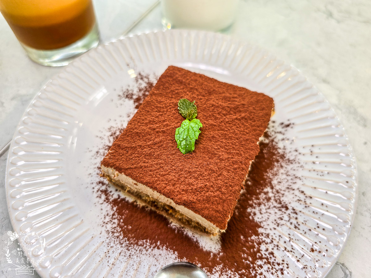 泮咖啡PAMMA COFFEE|高雄蓮池潭絕美玻璃屋咖啡廳!環湖景色賞心悅目超好拍照打卡! - 第22張圖