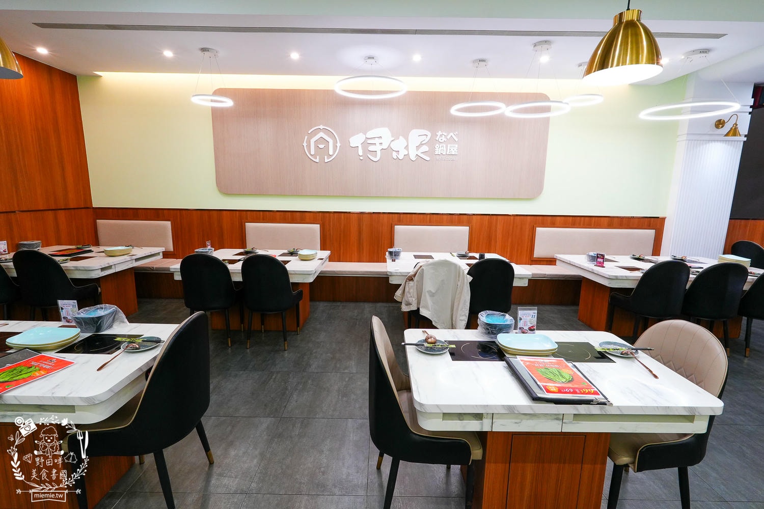 高雄美食｜伊根鍋屋鼎強店奢華 M9+ 和牛與爆炒麻油湯的極致饗宴！最低 298 元起享豐富自助吧，火鍋控的私藏清單