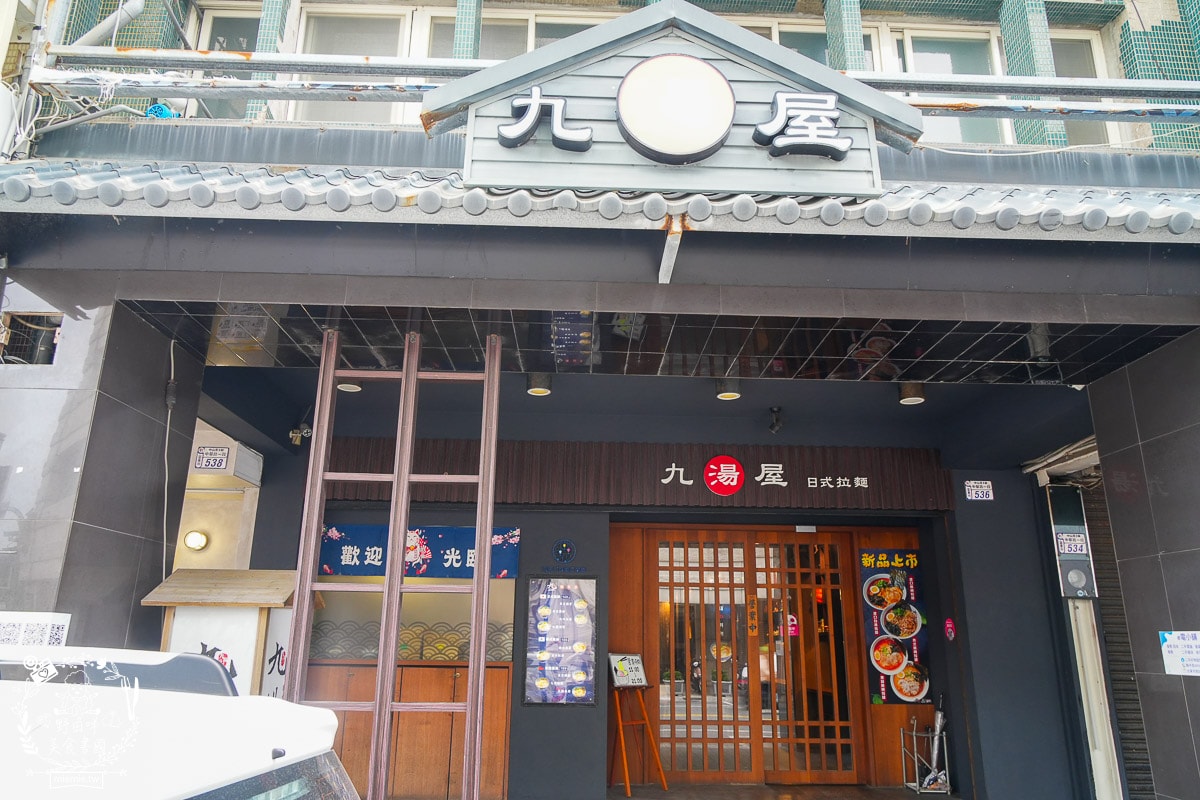 【台東跨年】鐵花商圈三天兩夜爆食攻略：直擊aMEI演唱會搖滾區美食、鐵花商圈在地神店懶人包