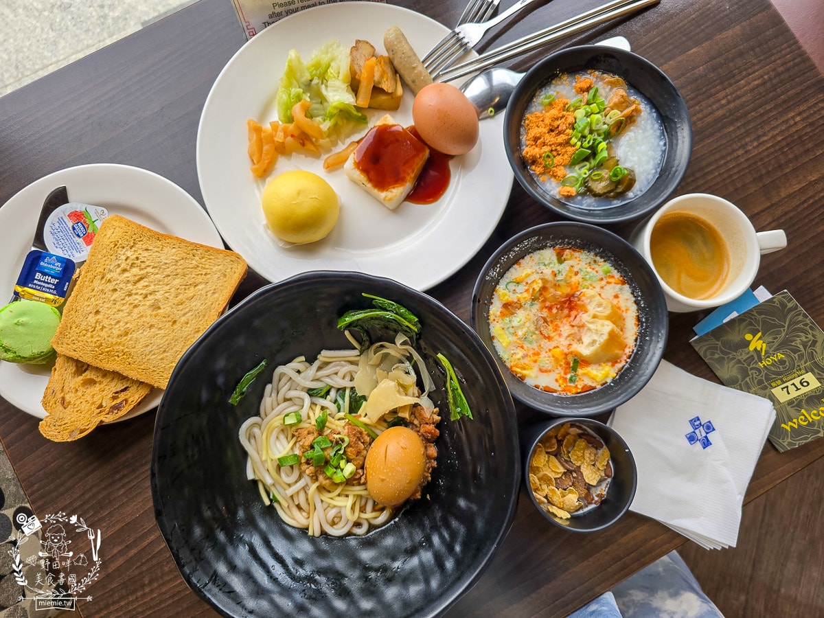 台東住宿|台東富野渡假酒店|入住就送豐盛宵夜早餐吃到飽!雙人景觀房舒適寬敞|早餐DIY擔仔麵|CP值超高的市區住宿推薦! - 第48張圖 台東住宿|台東富野渡假酒店|入住就送豐盛宵夜早餐吃到飽!雙人景觀房舒適寬敞|早餐DIY擔仔麵|CP值超高的市區住宿推薦!