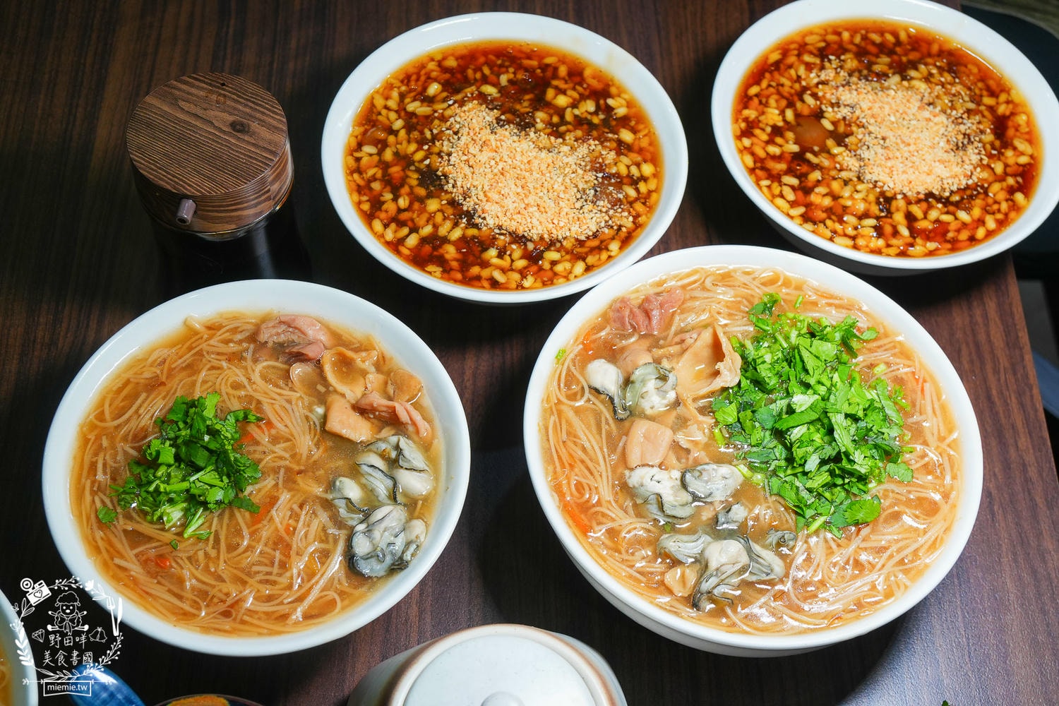 【台東跨年】鐵花商圈三天兩夜爆食攻略：直擊aMEI演唱會搖滾區美食、鐵花商圈在地神店懶人包