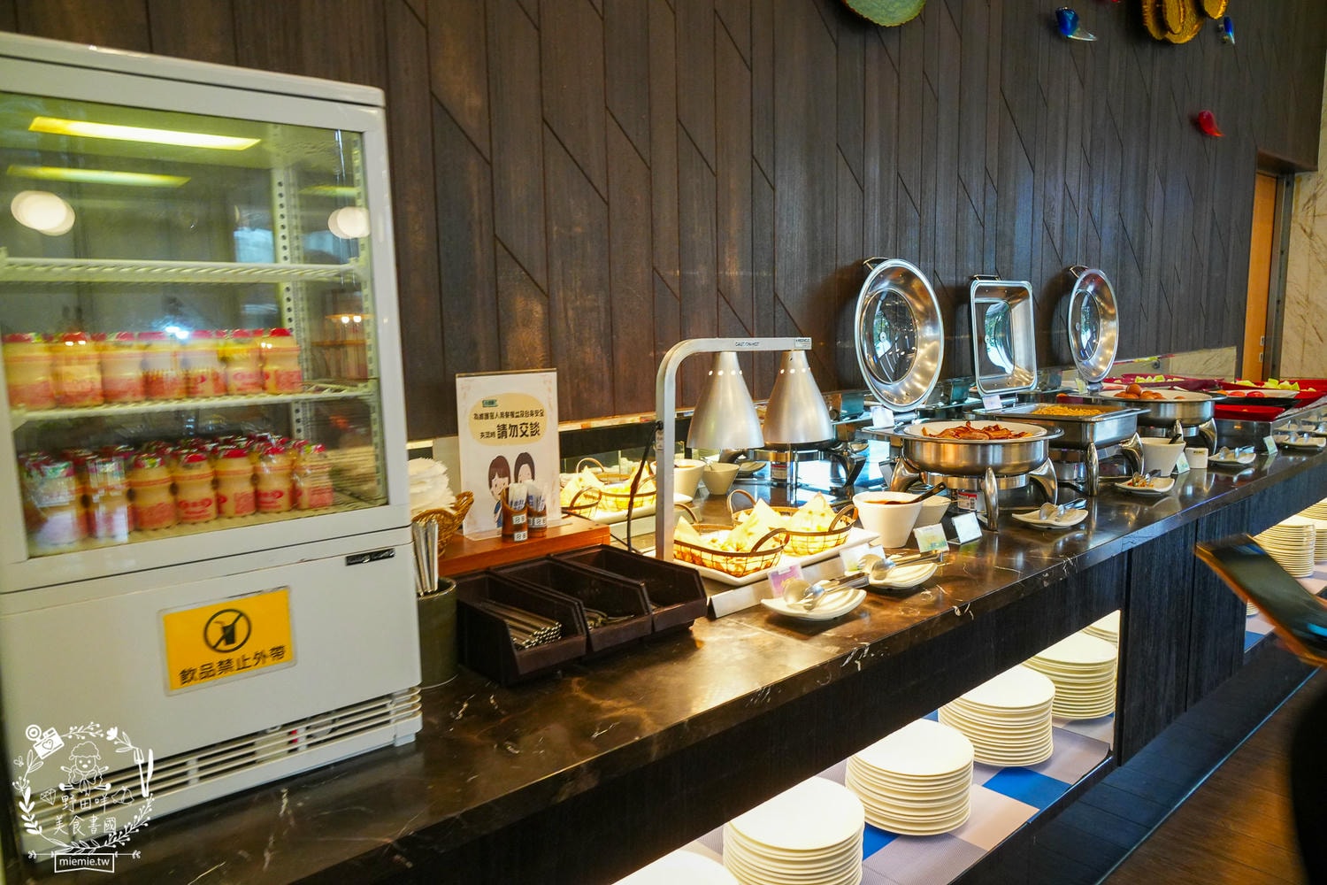 台東住宿|台東富野渡假酒店|入住就送豐盛宵夜早餐吃到飽!雙人景觀房舒適寬敞|早餐DIY擔仔麵|CP值超高的市區住宿推薦! - 第54張圖 台東住宿|台東富野渡假酒店|入住就送豐盛宵夜早餐吃到飽!雙人景觀房舒適寬敞|早餐DIY擔仔麵|CP值超高的市區住宿推薦!