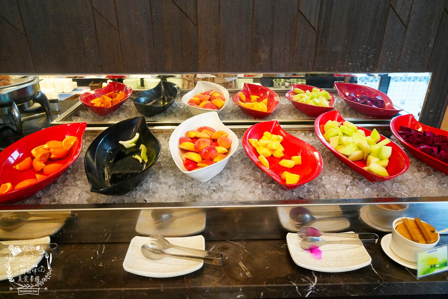 台東住宿|台東富野渡假酒店|入住就送豐盛宵夜早餐吃到飽!雙人景觀房舒適寬敞|早餐DIY擔仔麵|CP值超高的市區住宿推薦! - 第58張圖 台東住宿|台東富野渡假酒店|入住就送豐盛宵夜早餐吃到飽!雙人景觀房舒適寬敞|早餐DIY擔仔麵|CP值超高的市區住宿推薦!