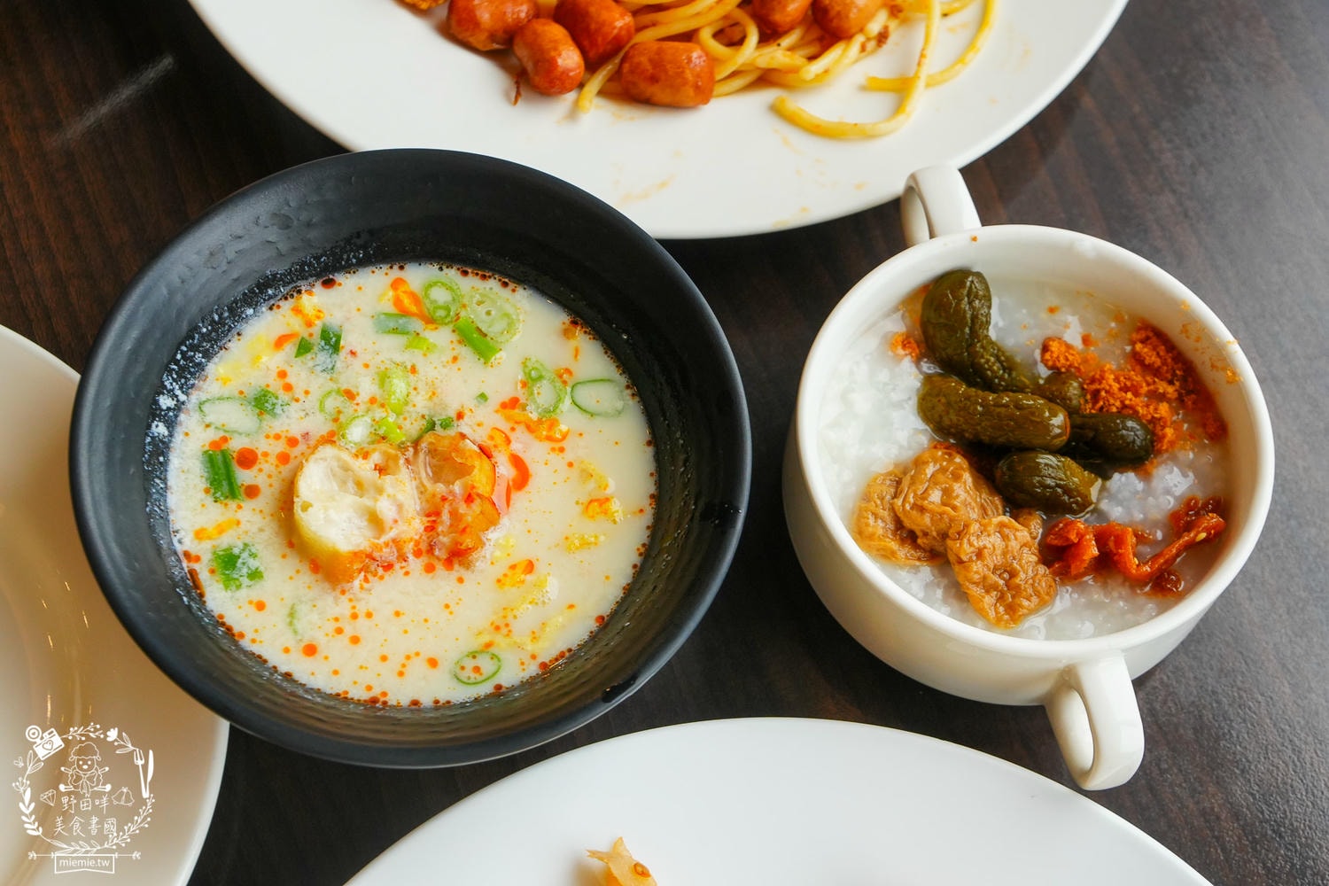 台東住宿|台東富野渡假酒店|入住就送豐盛宵夜早餐吃到飽!雙人景觀房舒適寬敞|早餐DIY擔仔麵|CP值超高的市區住宿推薦! - 第65張圖 台東住宿|台東富野渡假酒店|入住就送豐盛宵夜早餐吃到飽!雙人景觀房舒適寬敞|早餐DIY擔仔麵|CP值超高的市區住宿推薦!