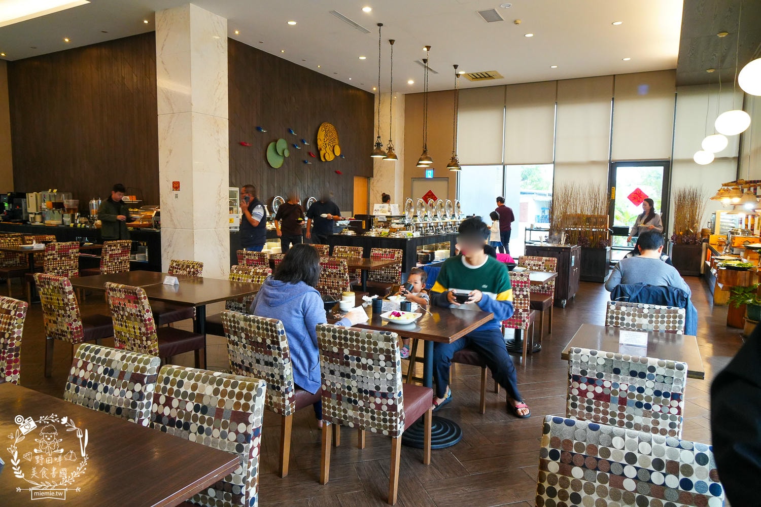 台東住宿|台東富野渡假酒店|入住就送豐盛宵夜早餐吃到飽!雙人景觀房舒適寬敞|早餐DIY擔仔麵|CP值超高的市區住宿推薦! - 第46張圖 台東住宿|台東富野渡假酒店|入住就送豐盛宵夜早餐吃到飽!雙人景觀房舒適寬敞|早餐DIY擔仔麵|CP值超高的市區住宿推薦!