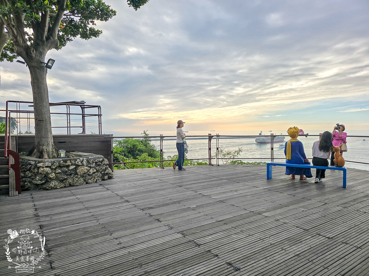 【2026 高雄景點】打狗英國領事館古典玫瑰園文化園區「小王子 125 週年特展」全攻略：門票優惠、夢幻三層下午茶、三大必拍雕像