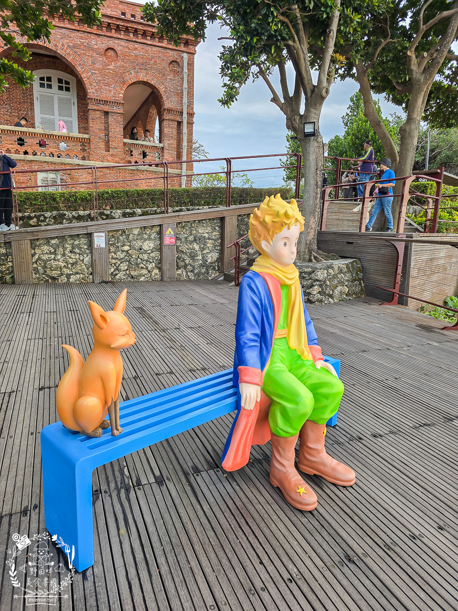 【2026 高雄景點】打狗英國領事館古典玫瑰園文化園區「小王子 125 週年特展」全攻略：門票優惠、夢幻三層下午茶、三大必拍雕像