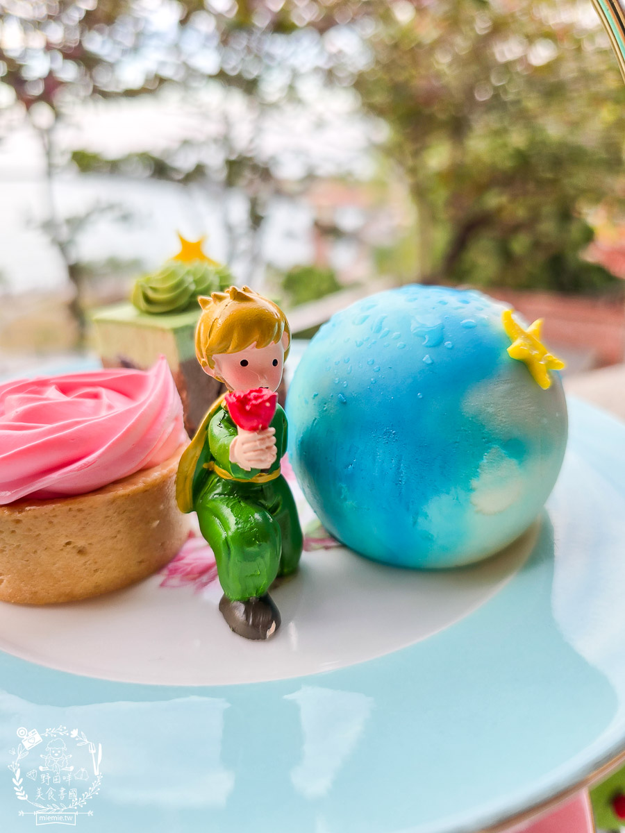 【2026 高雄景點】打狗英國領事館古典玫瑰園文化園區「小王子 125 週年特展」全攻略：門票優惠、夢幻三層下午茶、三大必拍雕像