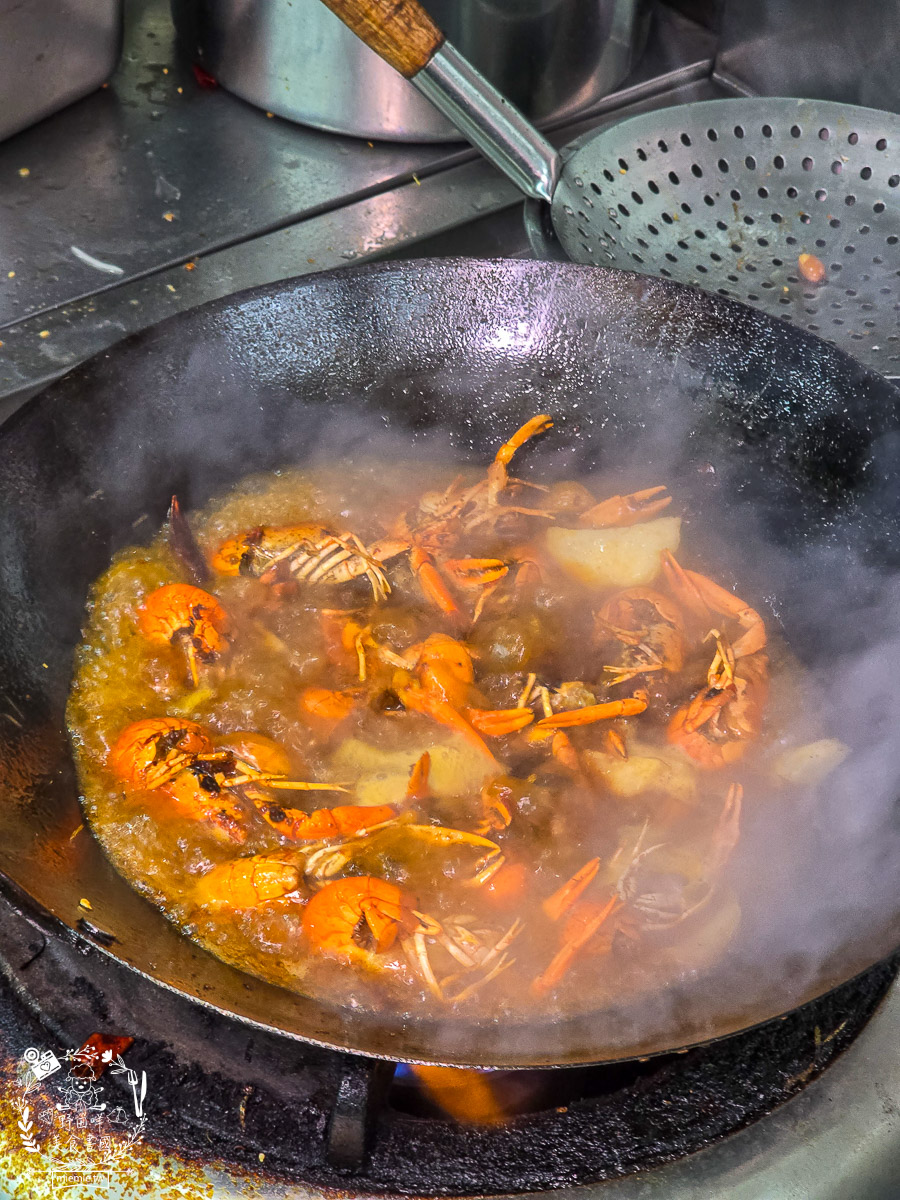 【鳳山美食】川辣道麻辣鍋物｜從重慶小龍蝦到青花椒水煮豬，一桌收服刁嘴老饕！2025鳳山川菜火鍋推薦