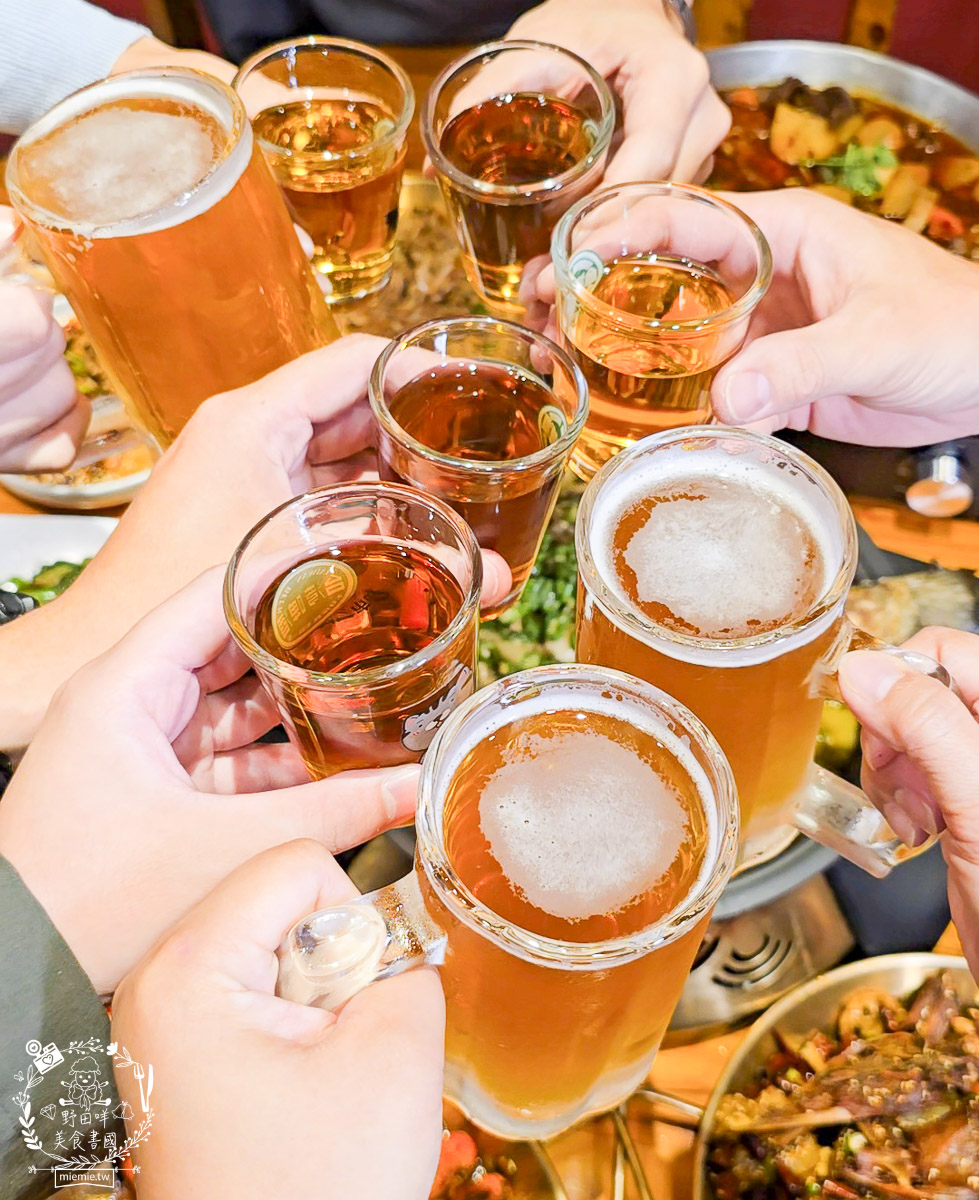 【鳳山美食】川辣道麻辣鍋物｜從重慶小龍蝦到青花椒水煮豬，一桌收服刁嘴老饕！2025鳳山川菜火鍋推薦