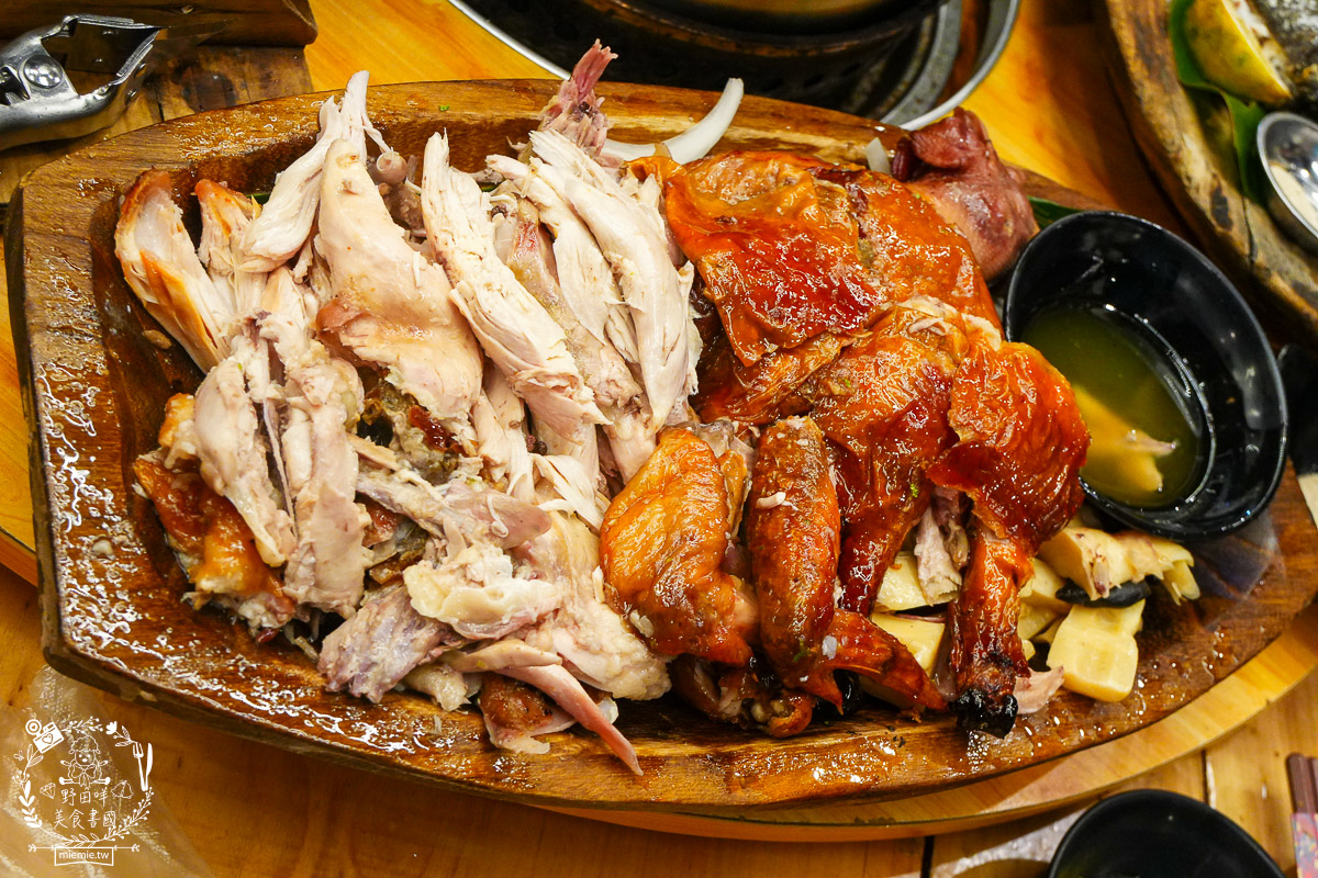 台東美食｜阿里岸原住民風味餐廳｜部落裡的法式饗宴！開箱7,000元超浮誇海陸全餐！白蘭地石頭鍋太震撼！