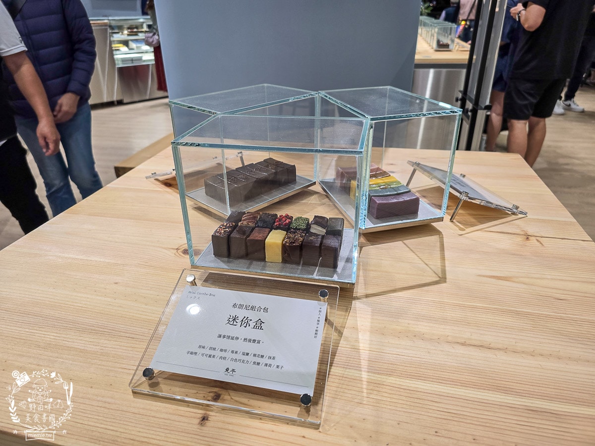 【高雄新景點】FOCUS 13珊瑚廣場全攻略!進駐品牌/海景餐廳/交通停車懶人包 (高流珊瑚礁群) - 第34張圖 【高雄新景點】FOCUS 13珊瑚廣場全攻略!進駐品牌/海景餐廳/交通停車懶人包 (高流珊瑚礁群)