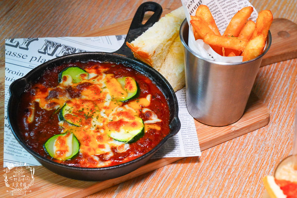 【台東跨年】鐵花商圈三天兩夜爆食攻略：直擊aMEI演唱會搖滾區美食、鐵花商圈在地神店懶人包