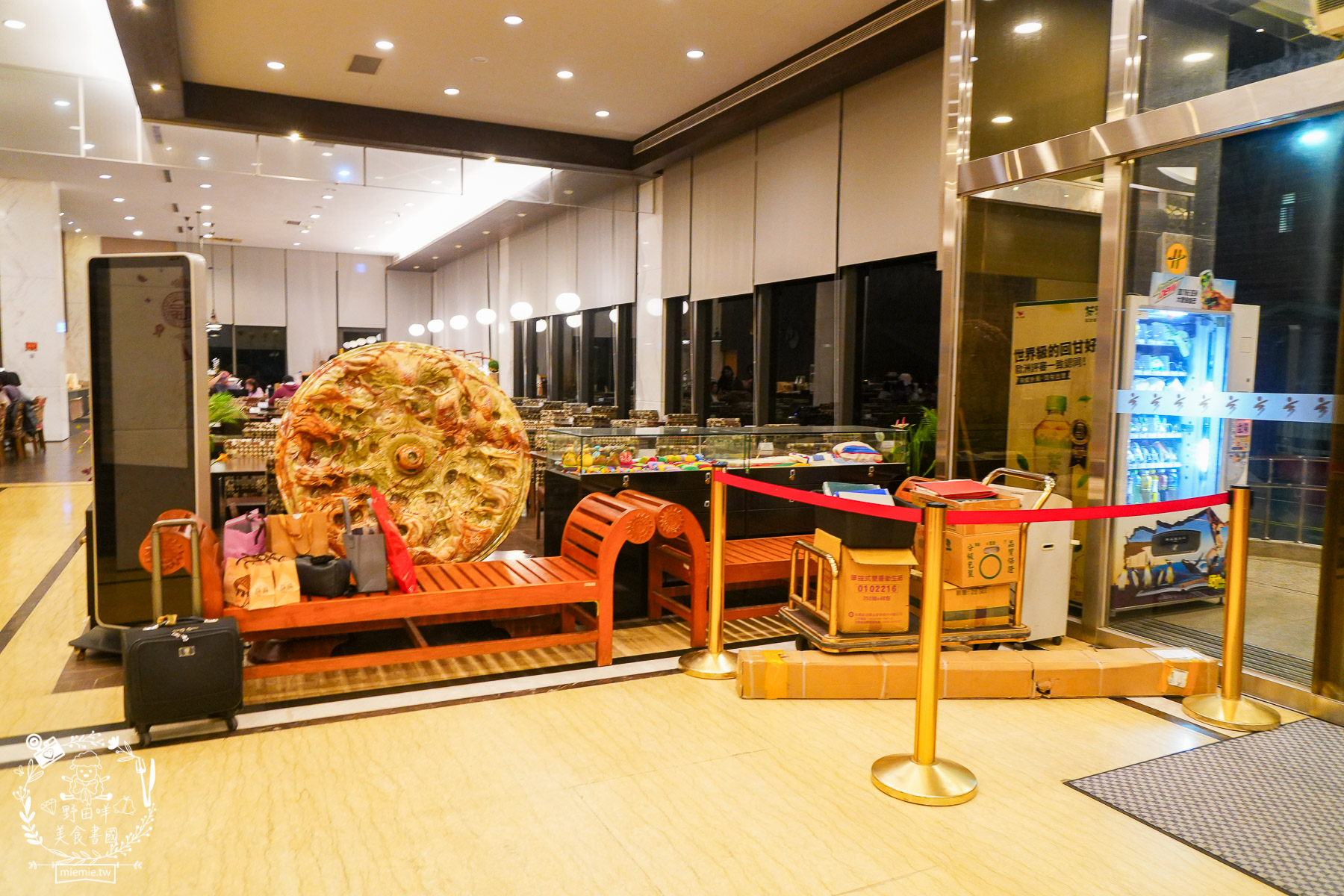 台東住宿｜台東富野渡假酒店｜入住就送豐盛宵夜早餐吃到飽！雙人景觀房舒適寬敞|早餐DIY擔仔麵|CP值超高的市區住宿推薦！