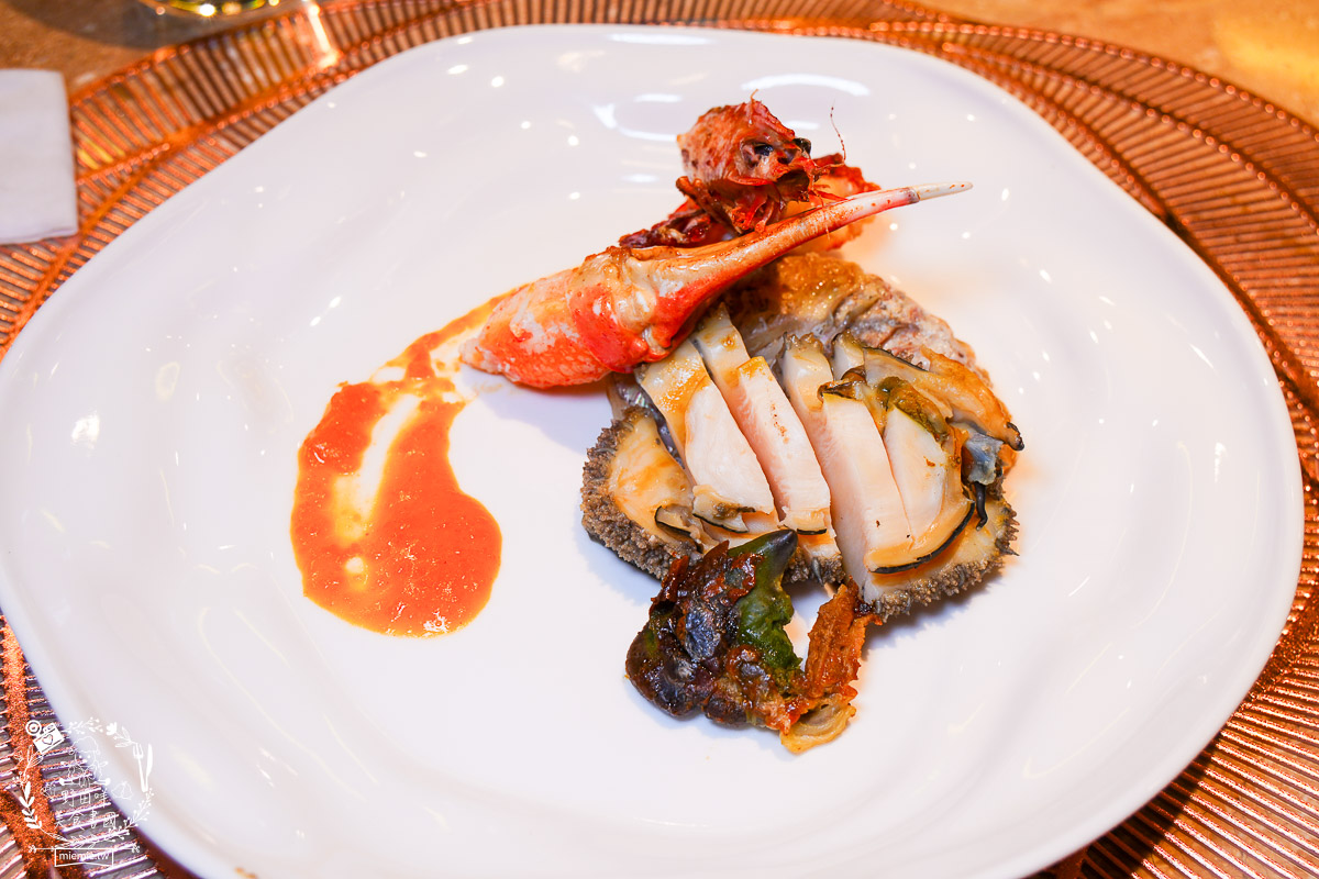 台北頂級鐵板燒第二家店來高雄開店了！商務聚餐、約會、慶生首選！推薦不預約一定吃不到的人氣爆紅無菜單鐵板燒｜明水然原味創意無菜單鐵板燒高雄大立店