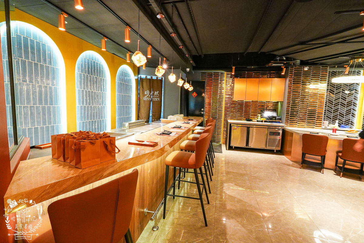 台北頂級鐵板燒第二家店來高雄開店了！商務聚餐、約會、慶生首選！推薦不預約一定吃不到的人氣爆紅無菜單鐵板燒｜明水然原味創意無菜單鐵板燒高雄大立店