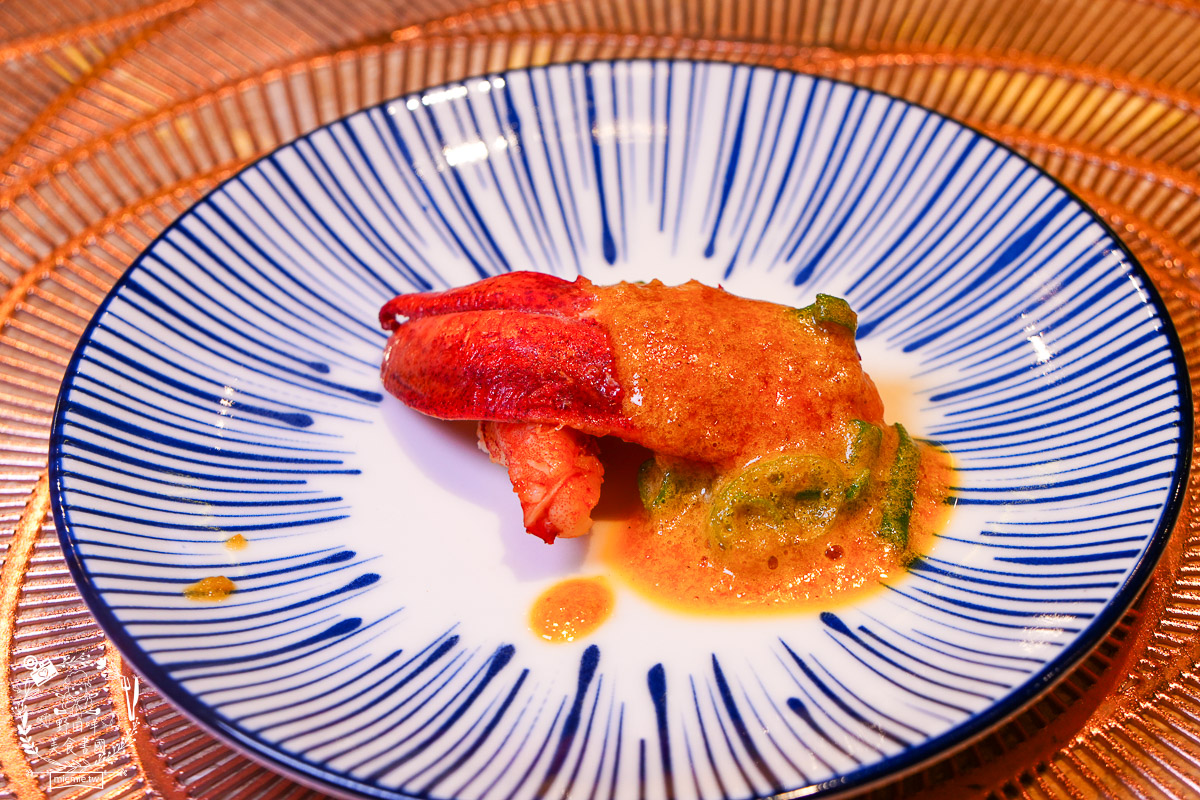 台北頂級鐵板燒第二家店來高雄開店了！商務聚餐、約會、慶生首選！推薦不預約一定吃不到的人氣爆紅無菜單鐵板燒｜明水然原味創意無菜單鐵板燒高雄大立店