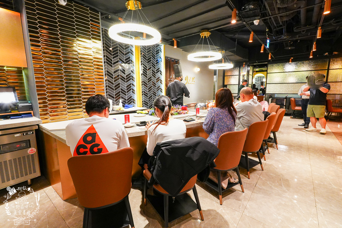 台北頂級鐵板燒第二家店來高雄開店了！商務聚餐、約會、慶生首選！推薦不預約一定吃不到的人氣爆紅無菜單鐵板燒｜明水然原味創意無菜單鐵板燒高雄大立店