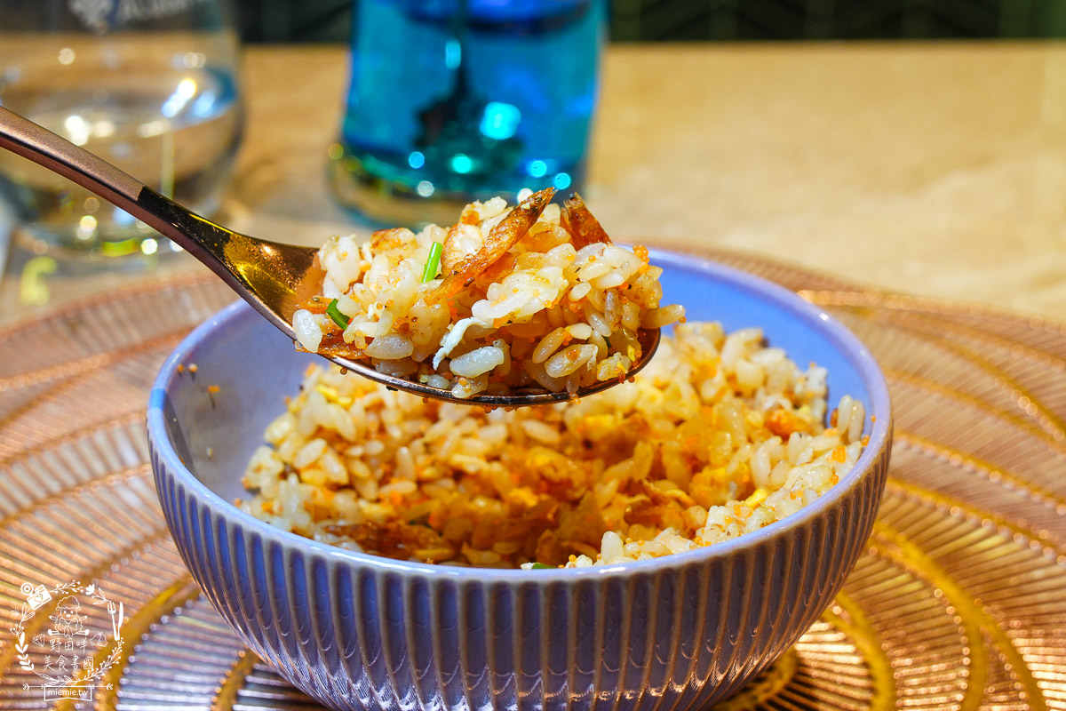 台北頂級鐵板燒第二家店來高雄開店了！商務聚餐、約會、慶生首選！推薦不預約一定吃不到的人氣爆紅無菜單鐵板燒｜明水然原味創意無菜單鐵板燒高雄大立店