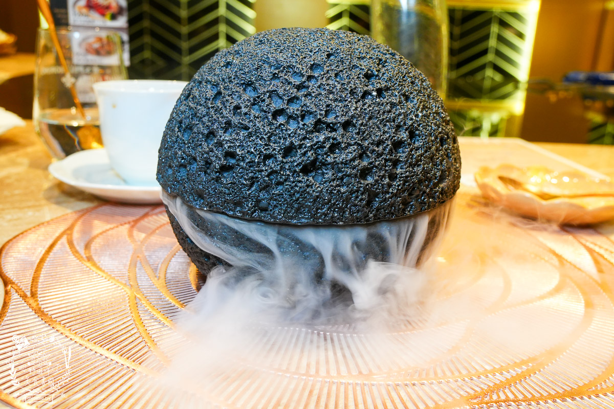 台北頂級鐵板燒第二家店來高雄開店了！商務聚餐、約會、慶生首選！推薦不預約一定吃不到的人氣爆紅無菜單鐵板燒｜明水然原味創意無菜單鐵板燒高雄大立店