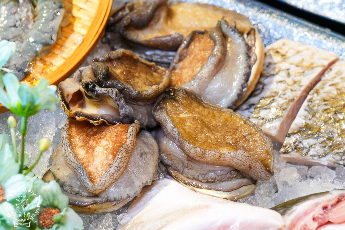 台北頂級鐵板燒第二家店來高雄開店了！商務聚餐、約會、慶生首選！推薦不預約一定吃不到的人氣爆紅無菜單鐵板燒｜明水然原味創意無菜單鐵板燒高雄大立店