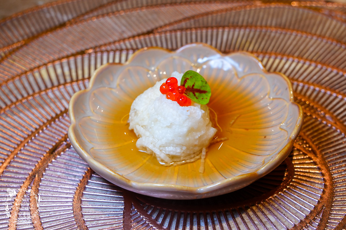 台北頂級鐵板燒第二家店來高雄開店了！商務聚餐、約會、慶生首選！推薦不預約一定吃不到的人氣爆紅無菜單鐵板燒｜明水然原味創意無菜單鐵板燒高雄大立店