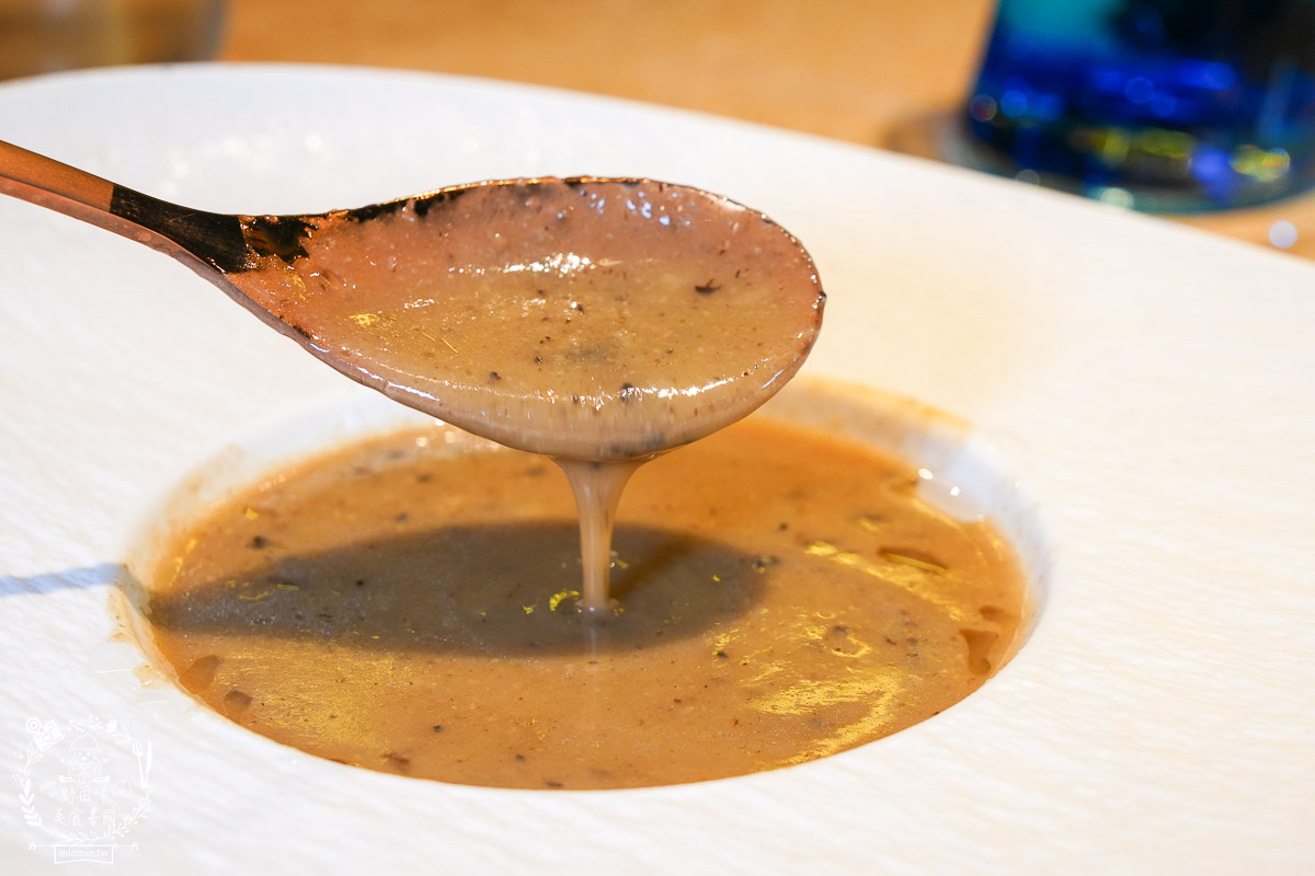 台北頂級鐵板燒第二家店來高雄開店了！商務聚餐、約會、慶生首選！推薦不預約一定吃不到的人氣爆紅無菜單鐵板燒｜明水然原味創意無菜單鐵板燒高雄大立店