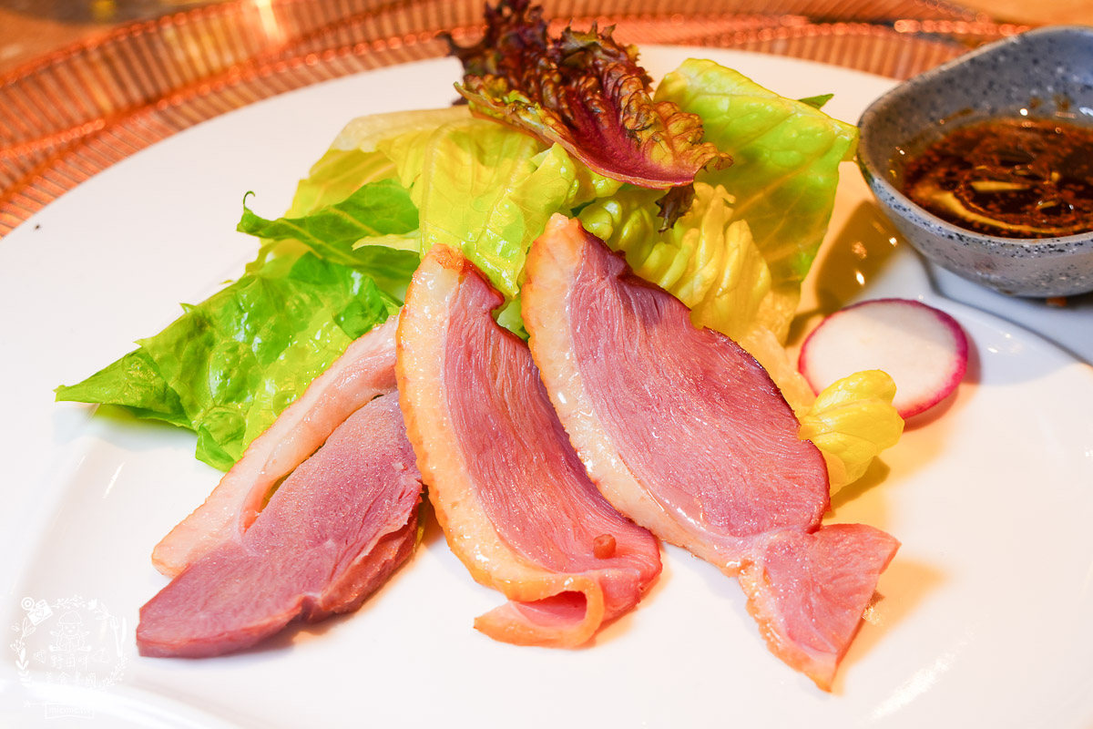 台北頂級鐵板燒第二家店來高雄開店了！商務聚餐、約會、慶生首選！推薦不預約一定吃不到的人氣爆紅無菜單鐵板燒｜明水然原味創意無菜單鐵板燒高雄大立店