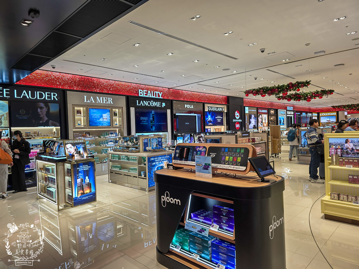 【2025那霸機場免稅店攻略】必買伴手禮、專櫃彩妝藥妝、市區提貨流程懶人包！沖繩那霸機場買什麼？最新免稅店清單：紅芋塔、YSL粉底液、限定藥妝全收錄