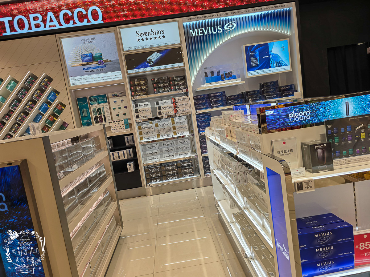 【2025那霸機場免稅店攻略】必買伴手禮、專櫃彩妝藥妝、市區提貨流程懶人包！沖繩那霸機場買什麼？最新免稅店清單：紅芋塔、YSL粉底液、限定藥妝全收錄