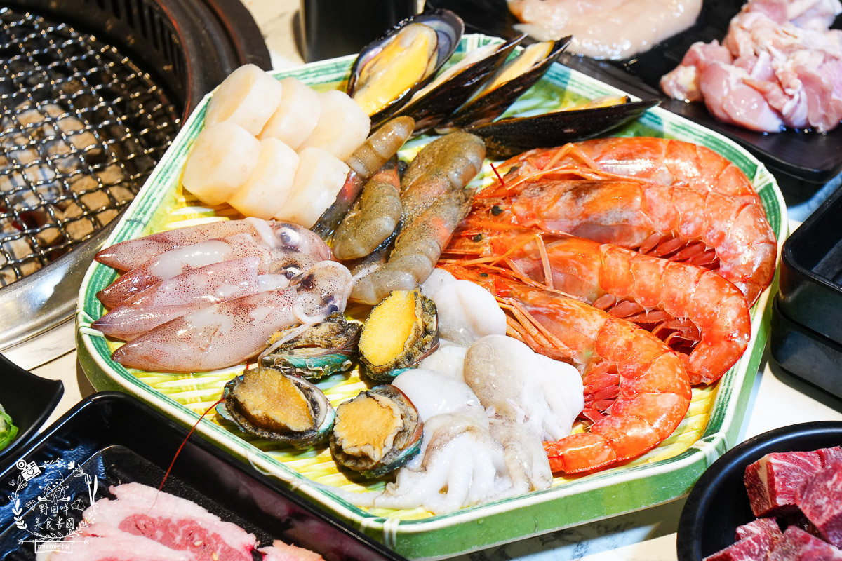 【台東跨年】鐵花商圈三天兩夜爆食攻略：直擊aMEI演唱會搖滾區美食、鐵花商圈在地神店懶人包