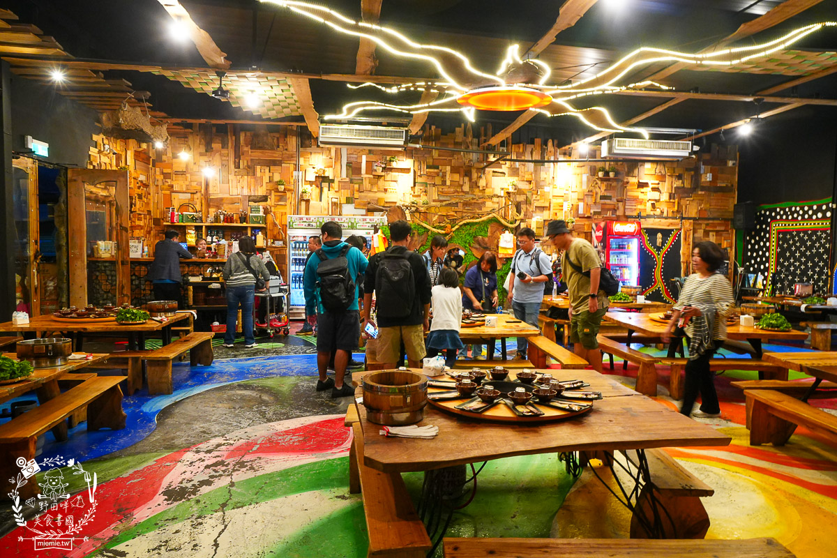 台東美食|阿里岸原住民風味餐廳|部落裡的法式饗宴!開箱7,000元超浮誇海陸全餐!白蘭地石頭鍋太震撼! - 第8張圖 台東美食|阿里岸原住民風味餐廳|部落裡的法式饗宴!開箱7,000元超浮誇海陸全餐!白蘭地石頭鍋太震撼!