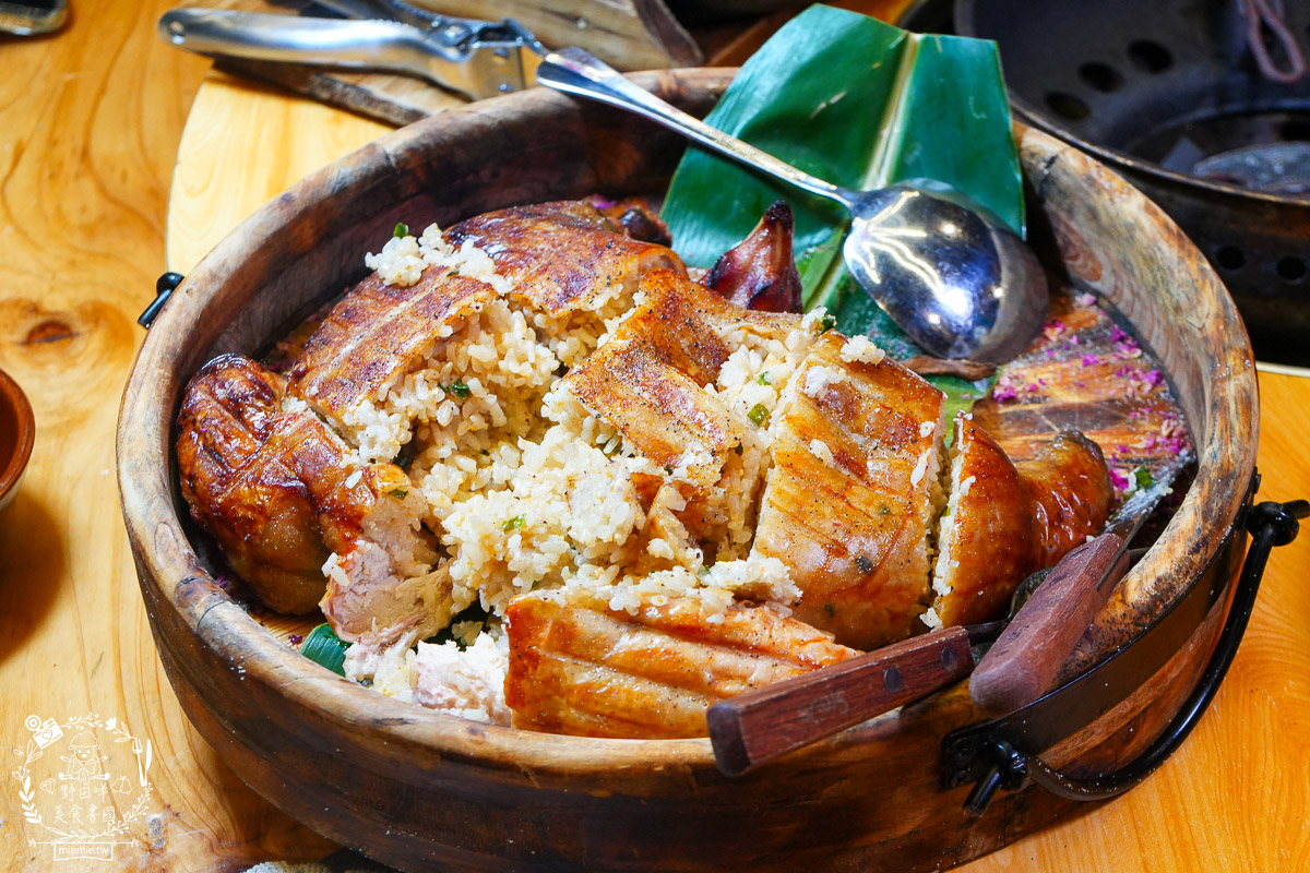 台東美食|阿里岸原住民風味餐廳|部落裡的法式饗宴!開箱7,000元超浮誇海陸全餐!白蘭地石頭鍋太震撼! - 第19張圖 台東美食|阿里岸原住民風味餐廳|部落裡的法式饗宴!開箱7,000元超浮誇海陸全餐!白蘭地石頭鍋太震撼!