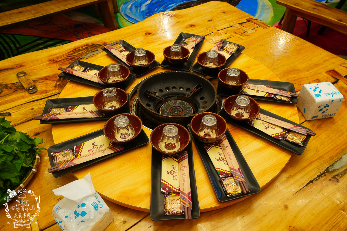 台東美食|阿里岸原住民風味餐廳|部落裡的法式饗宴!開箱7,000元超浮誇海陸全餐!白蘭地石頭鍋太震撼! - 第9張圖 台東美食|阿里岸原住民風味餐廳|部落裡的法式饗宴!開箱7,000元超浮誇海陸全餐!白蘭地石頭鍋太震撼!