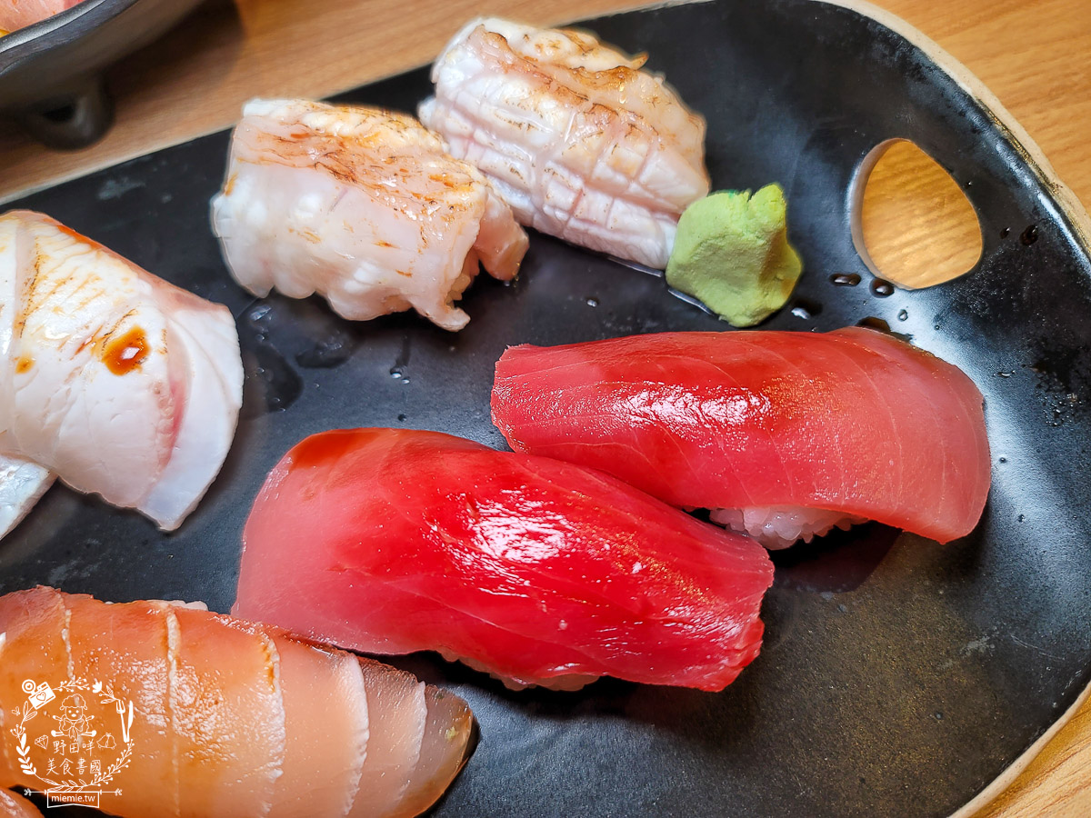 【高雄美食】棧貳庫隱藏版海景盛宴!大手町日本料理:豪邁鮪魚下巴與銷魂比目魚鰭邊肉,在地饕客的私房菜單大公開 - 第9張圖 【高雄美食】棧貳庫隱藏版海景盛宴!大手町日本料理:豪邁鮪魚下巴與銷魂比目魚鰭邊肉,在地饕客的私房菜單大公開