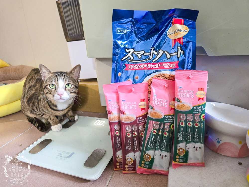 慧心貓糧評價挑食貓也瘋狂!慧心和風飼料「鮪魚雞肉鮭魚」與超人氣「扇貝肉泥」開箱推薦|SmartHeart 貓飼料 - 第2張圖 慧心貓糧評價挑食貓也瘋狂!慧心和風飼料「鮪魚雞肉鮭魚」與超人氣「扇貝肉泥」開箱推薦|SmartHeart 貓飼料