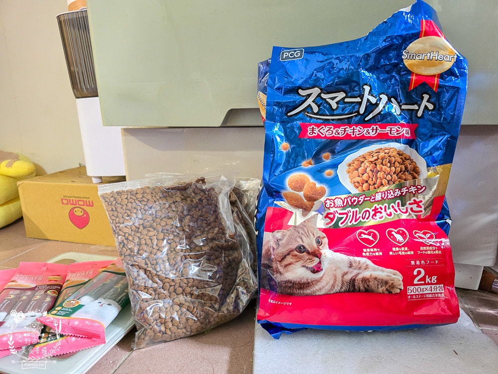 慧心貓糧評價挑食貓也瘋狂!慧心和風飼料「鮪魚雞肉鮭魚」與超人氣「扇貝肉泥」開箱推薦|SmartHeart 貓飼料 - 第5張圖 慧心貓糧評價挑食貓也瘋狂!慧心和風飼料「鮪魚雞肉鮭魚」與超人氣「扇貝肉泥」開箱推薦|SmartHeart 貓飼料