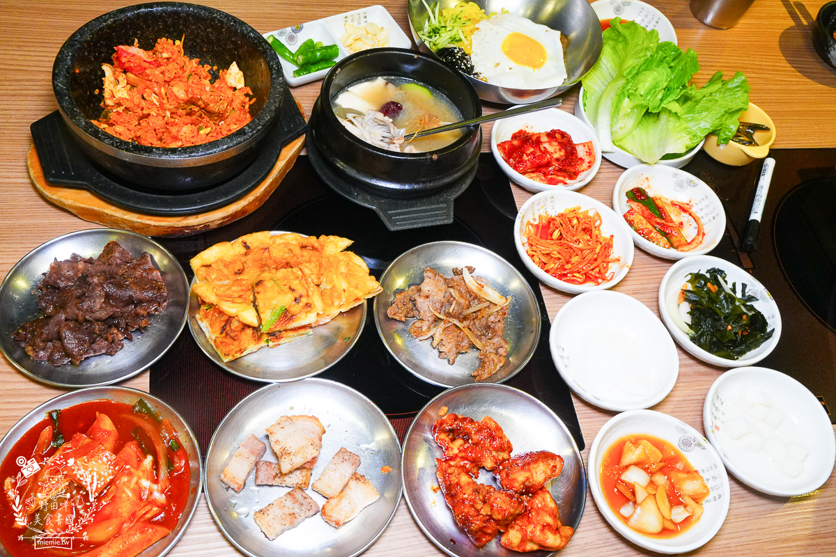 2026 高雄韓式料理吃到飽推薦[槿韓食堂]$700 爽吃 30 種現點現做韓料！部隊鍋、厚切豬五花、韓式炸雞無限續點，壽星優惠與點餐攻略全看這篇！