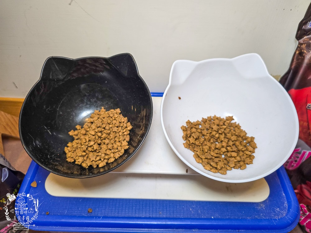 【鉑馡貓糧評價】珮慈星系 Pets Galaxy 開箱實測!全齡無麩質貓糧分享,終於找到低敏的主食 - 第10張圖 【鉑馡貓糧評價】珮慈星系 Pets Galaxy 開箱實測!全齡無麩質貓糧分享,終於找到低敏的主食