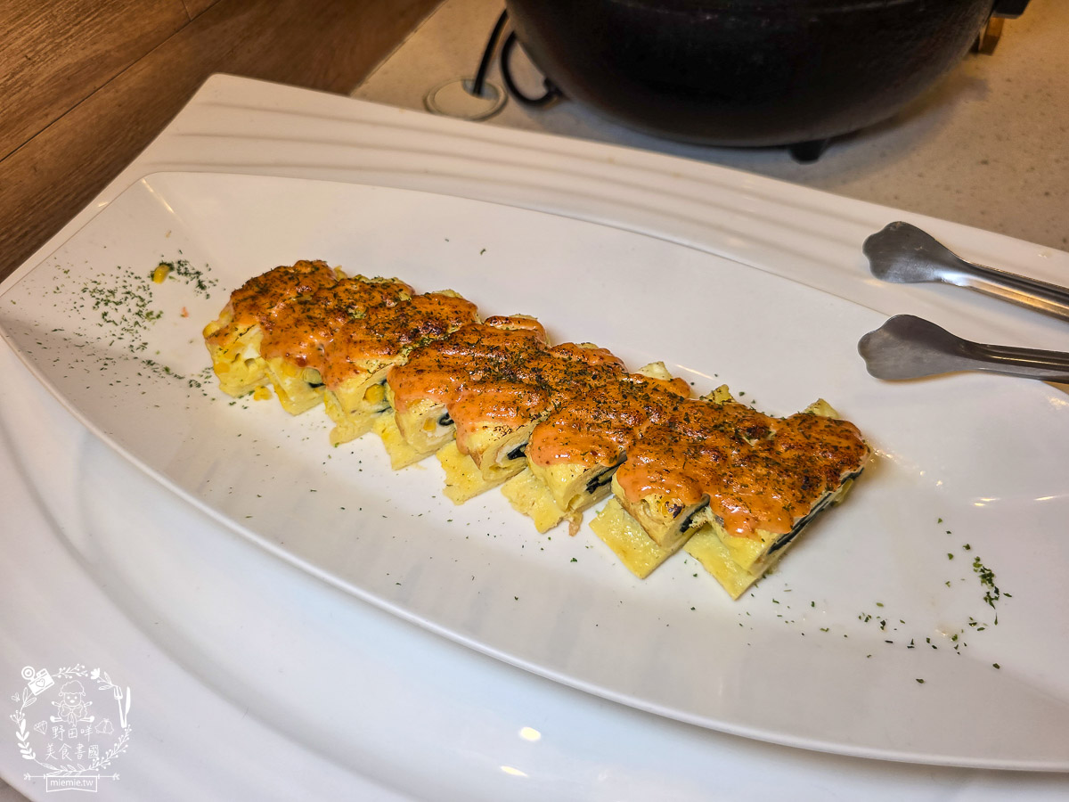 高雄美食｜素香庭｜三民區超高CP值素食吃到飽！火鍋、歐式自助餐、現烤酥皮濃湯一次滿足