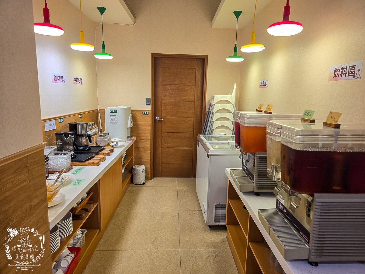 高雄美食｜素香庭｜三民區超高CP值素食吃到飽！火鍋、歐式自助餐、現烤酥皮濃湯一次滿足